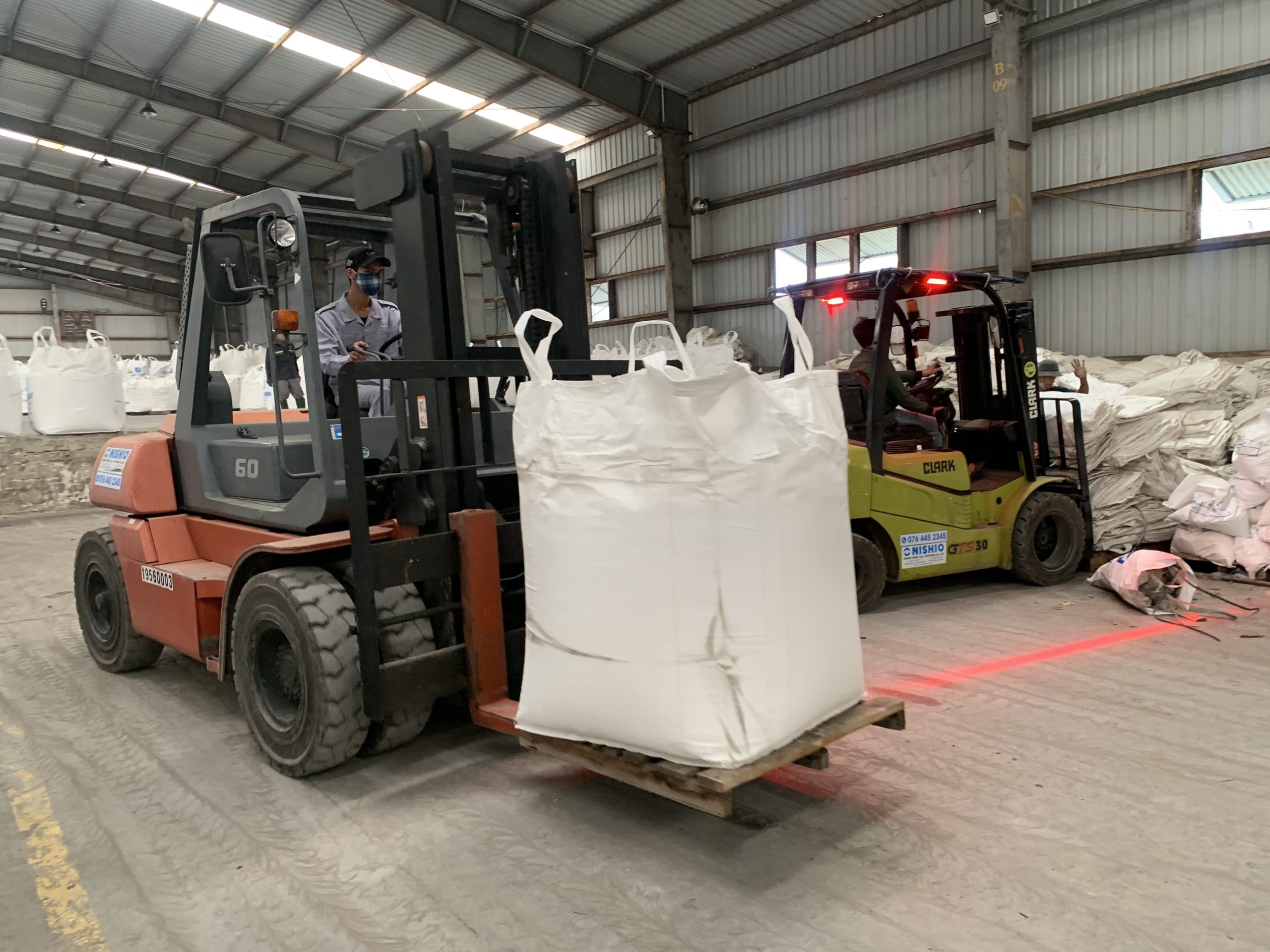 Cho thuê Xe Nâng Hàng Dầu tại Bình Thuận