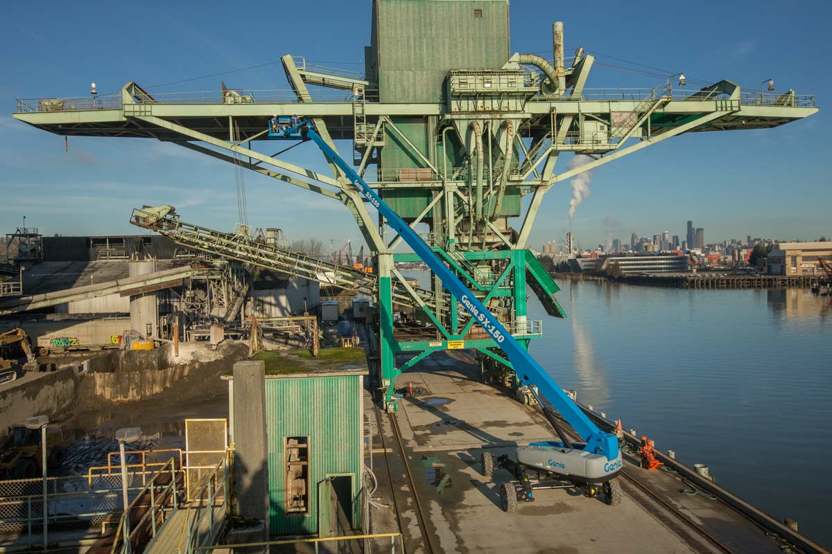 Xe Nâng Người Boom Lift Cần Thẳng 48.33m SX-150