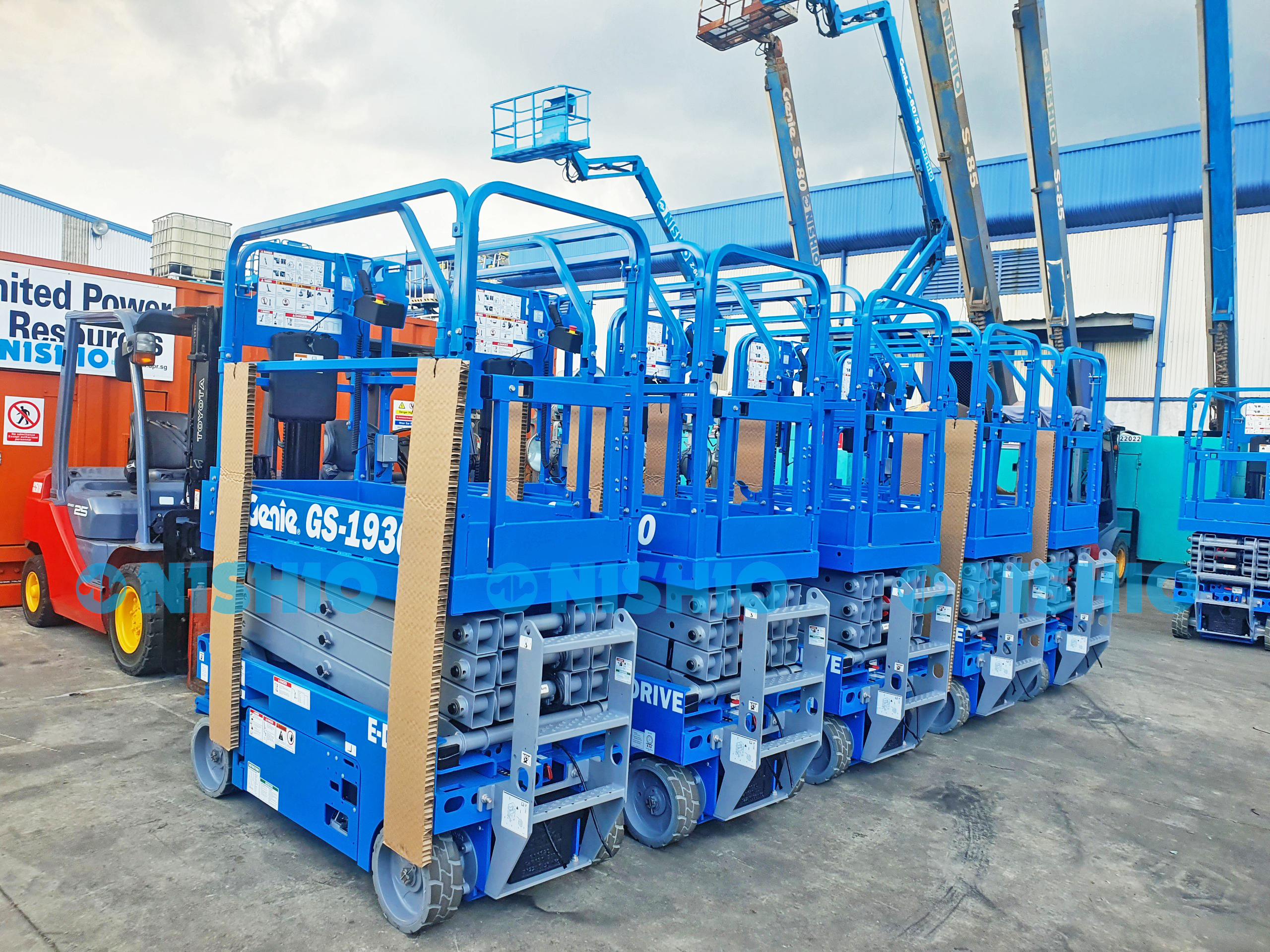 Xe Nâng Người Cắt Kéo Genie GS-1930 mới 100% mà NISHIO nhập về Việt Nam cho khách thuê.