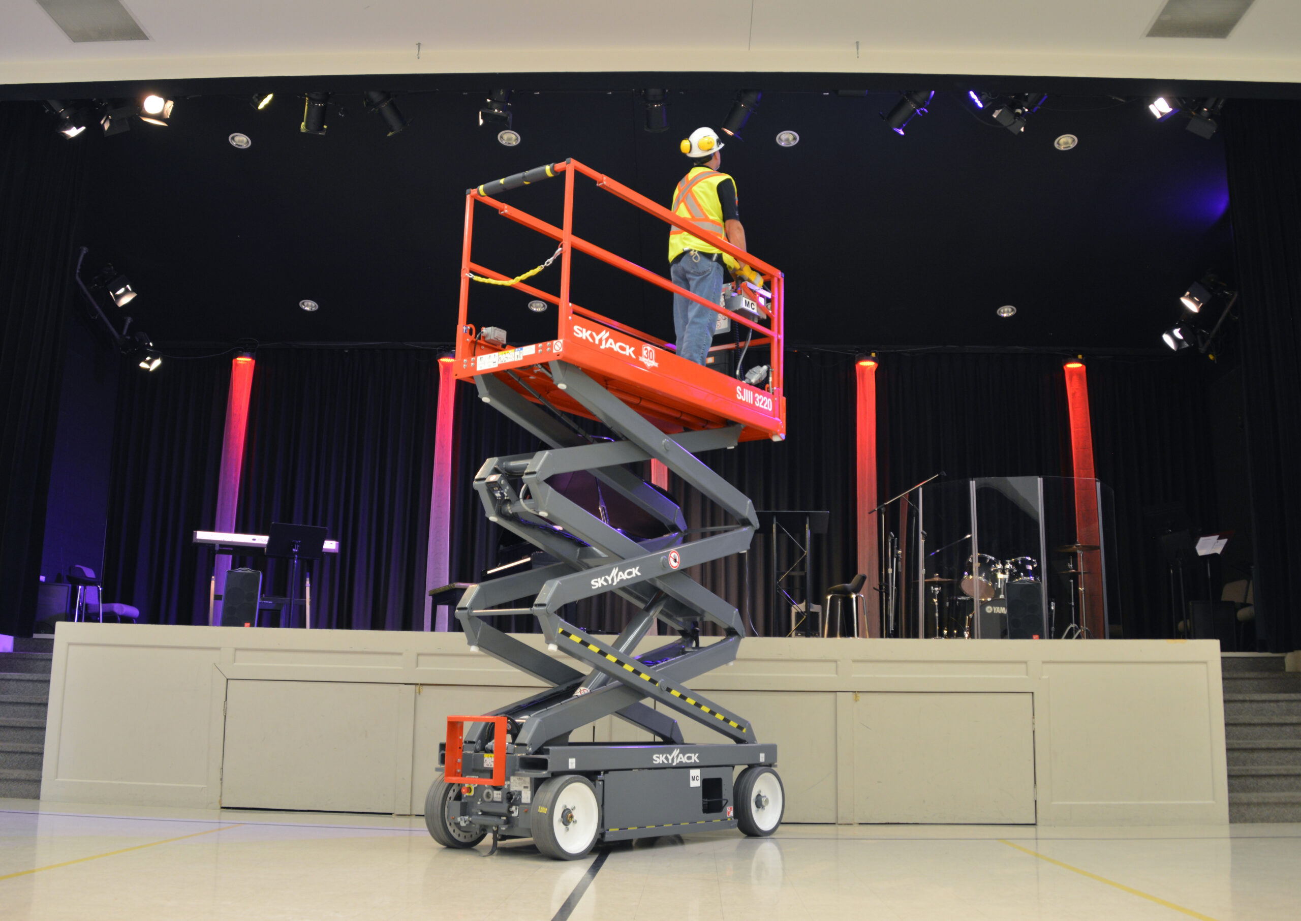 Scissor Lift 7.77m SJ3220E