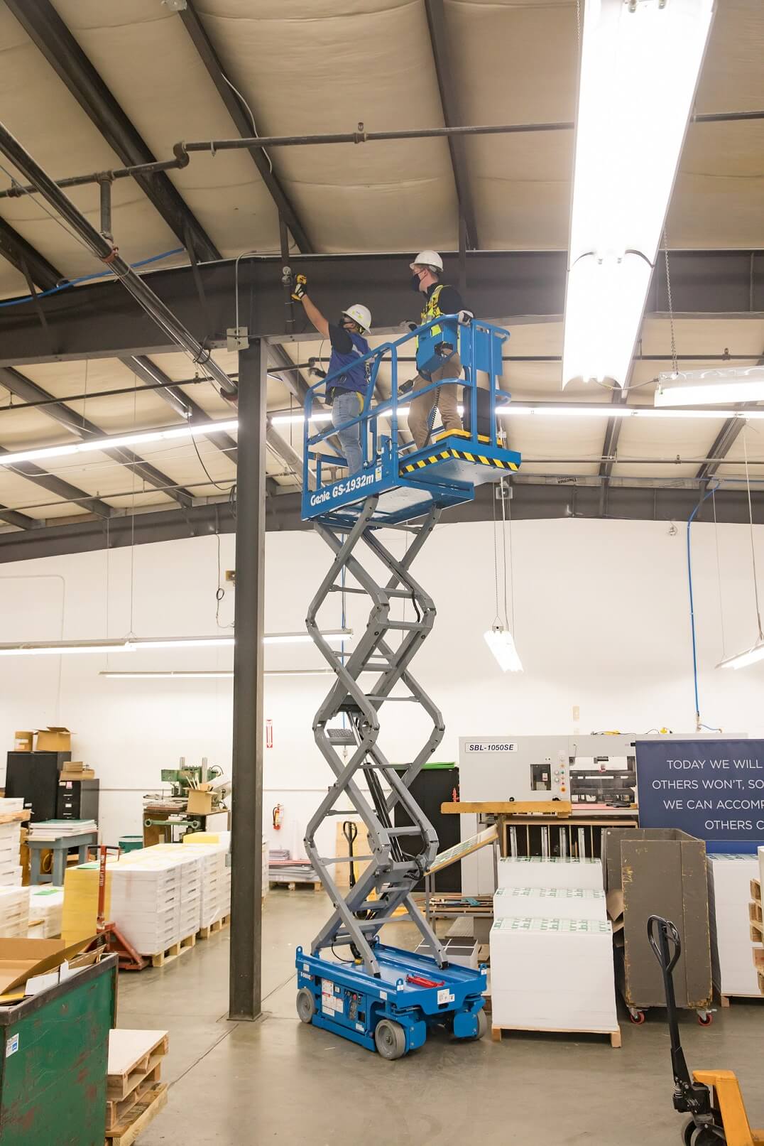Scissor Lift 7.55m<br>GS-1932m E-Drive
