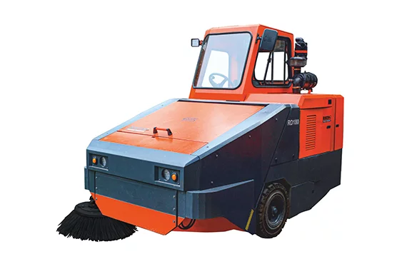 Xe Quét Hút Bụi Ngồi Lái RD180