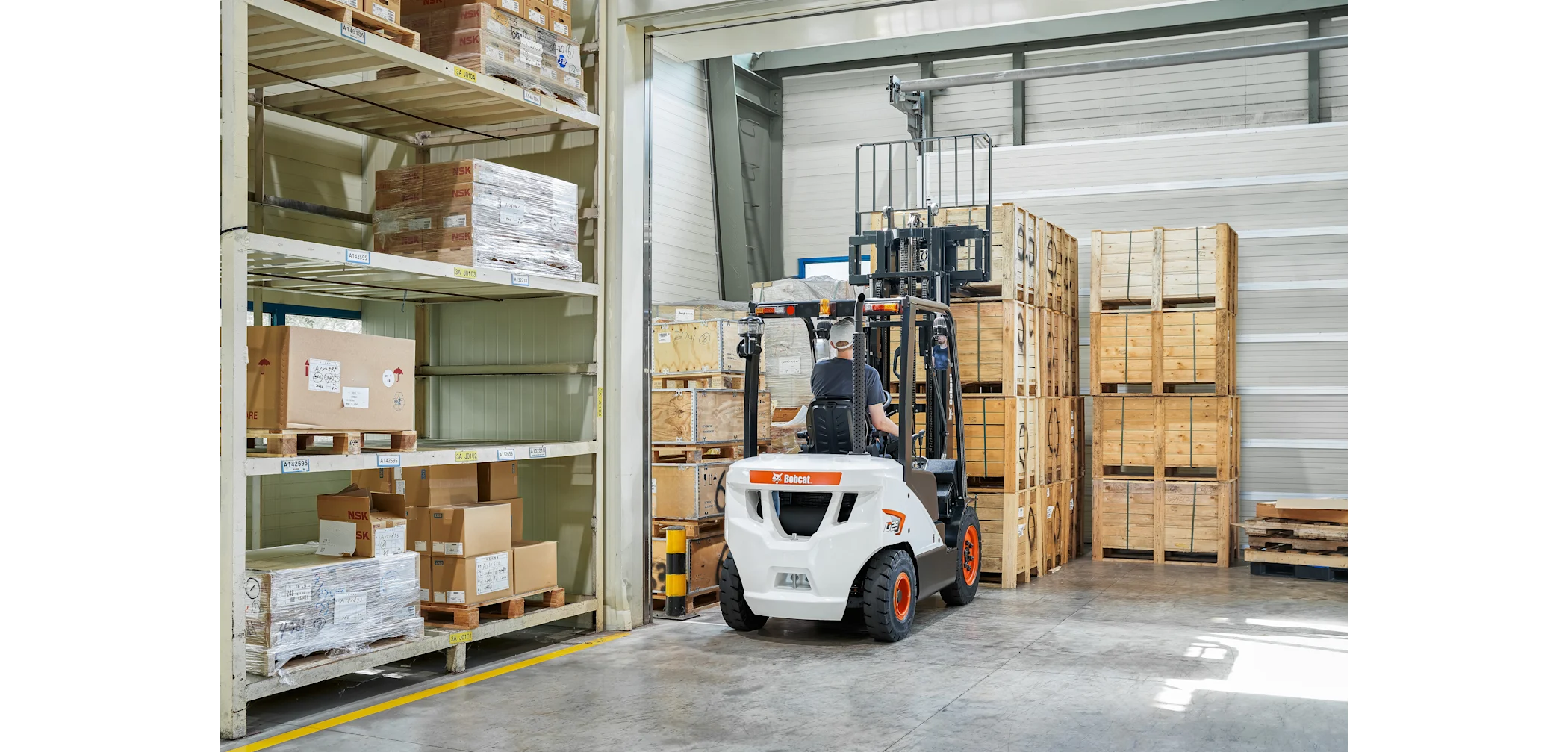 Xe Nâng Hàng Dầu Ngồi Lái 2-2.5 tấn