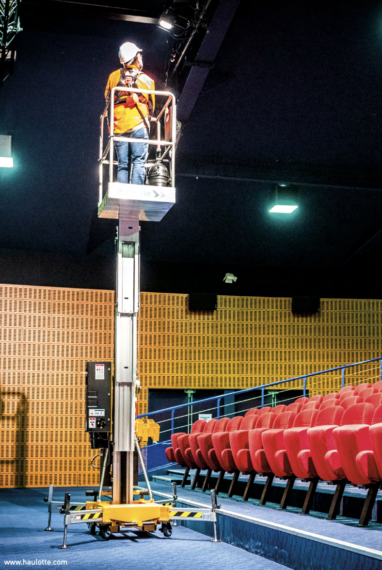Personnel Lift 14m QU14DC