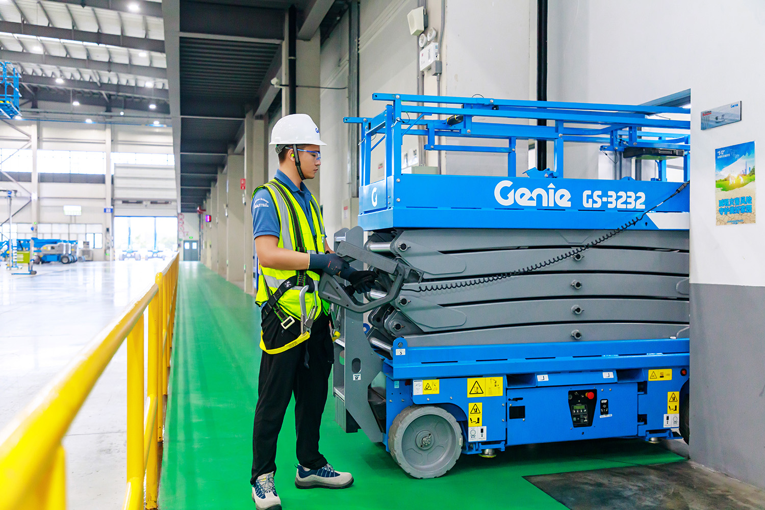 Scissor Lift 11.78m<br>GS-3232 E-Drive