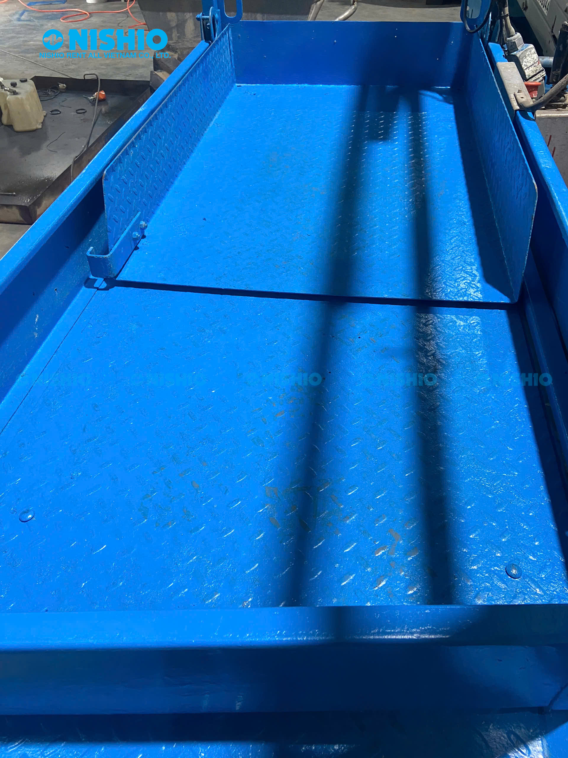 Scissor Lift Platform