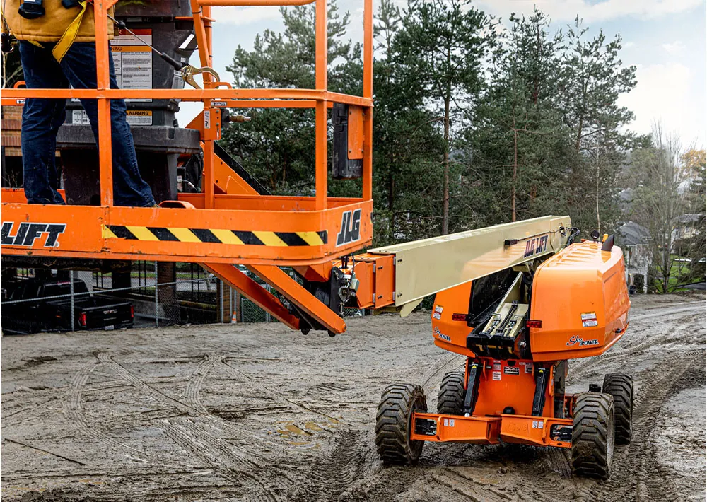 Xe Nâng Người Boom Lift Cần Thẳng Tự Cân Bằng 22.36m 670SJ