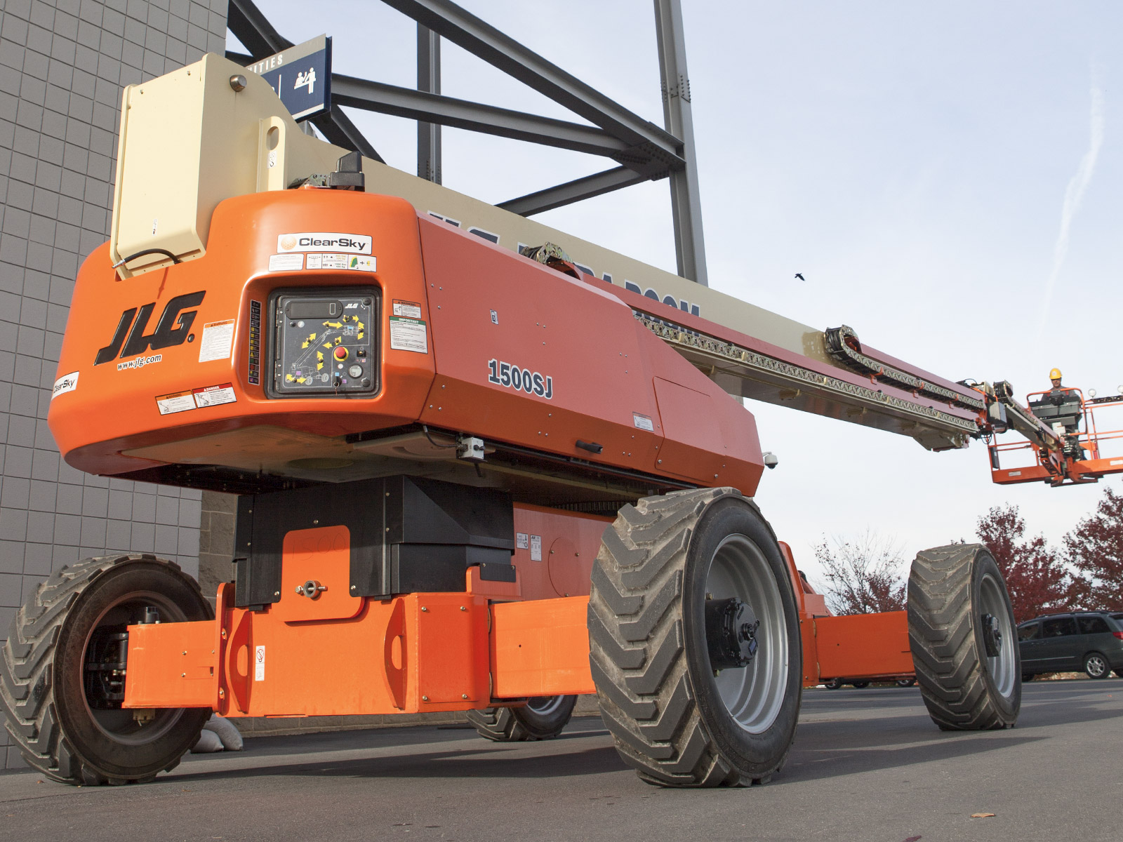 Xe Nâng Người Boom Lift Cần Thẳng 45.7m 1500SJ