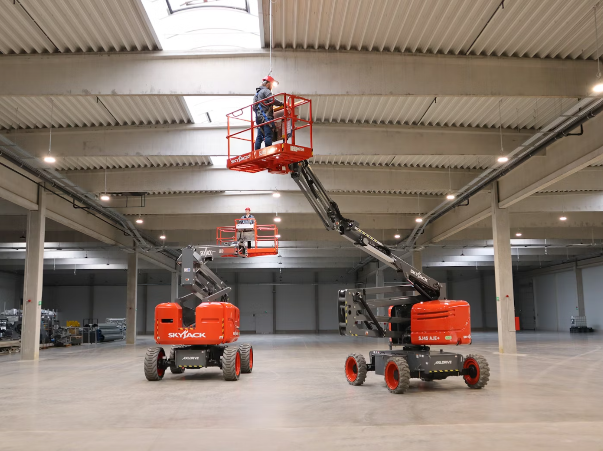 Articulating Boom Lift 15.54m SJ45 AJE+