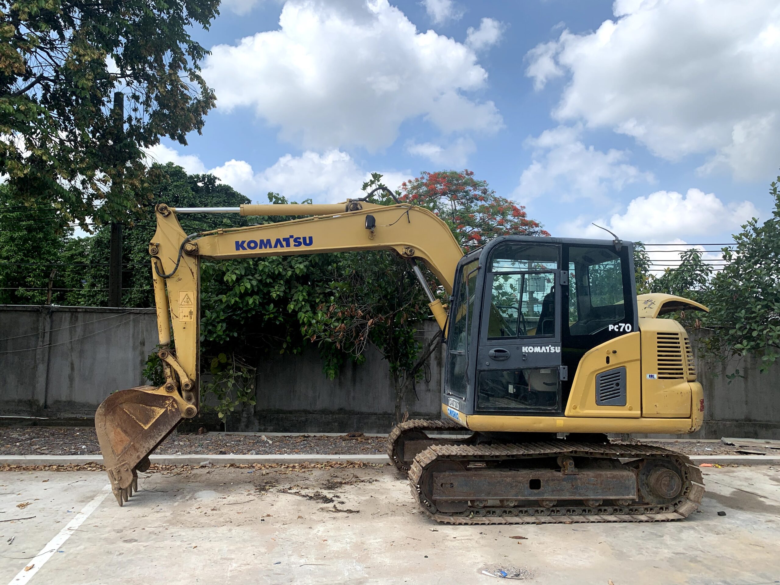 MÁY XÚC ĐÀO BÁNH XÍCH CŨ KOMATSU PC70