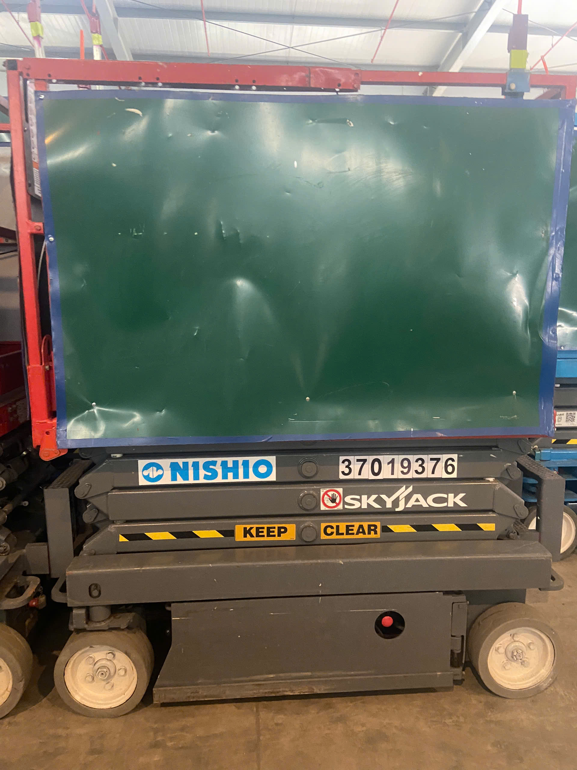 XE NÂNG NGƯỜI CẮT KÉO CŨ 7M SKYJACK SJ3219