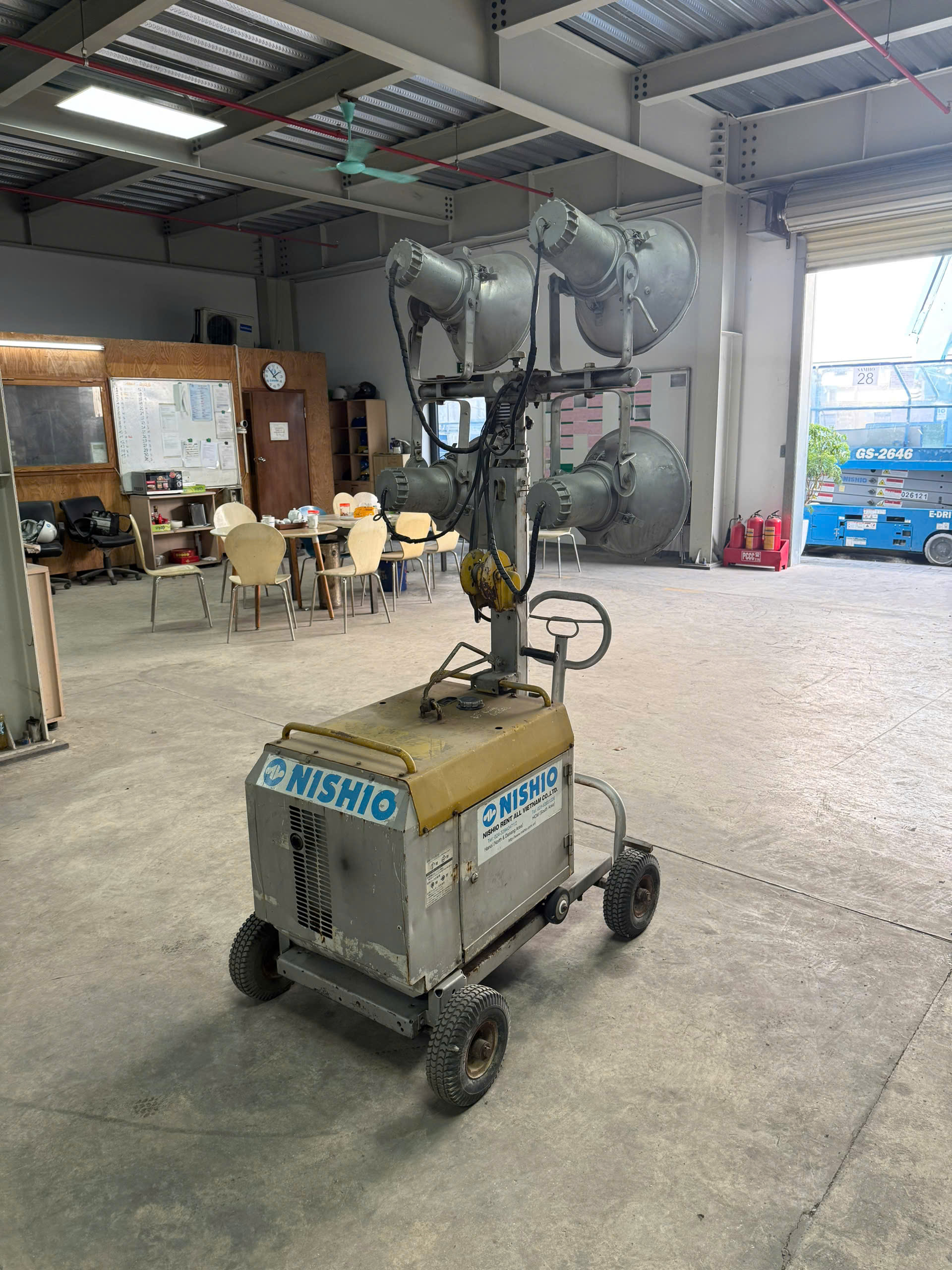 USED MERCURY LIGHT TOWER NISHIO NTC46W-2N