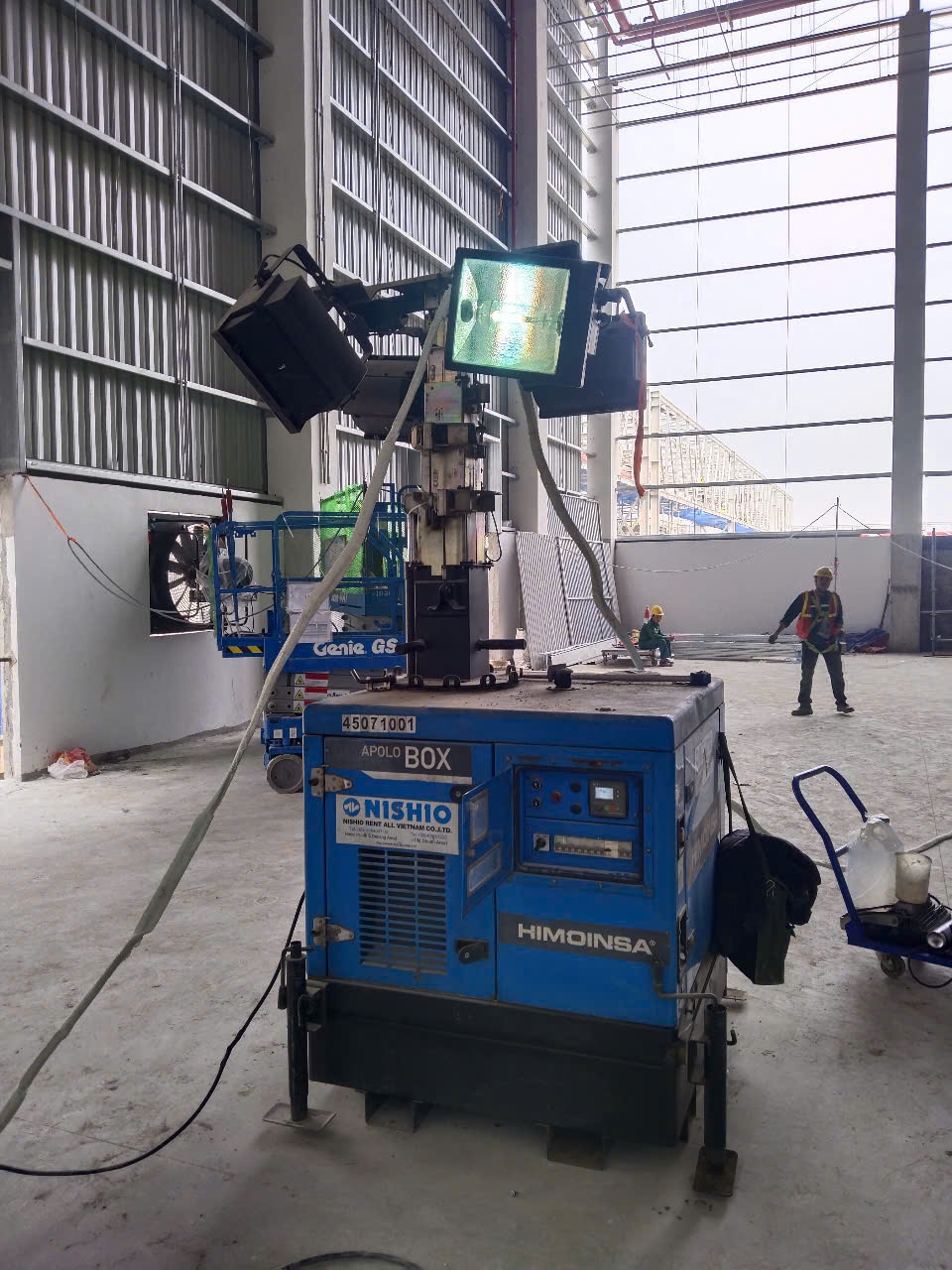 USED CUBE LED LIGHT TOWER HIMOINSA HTYW-7 M5